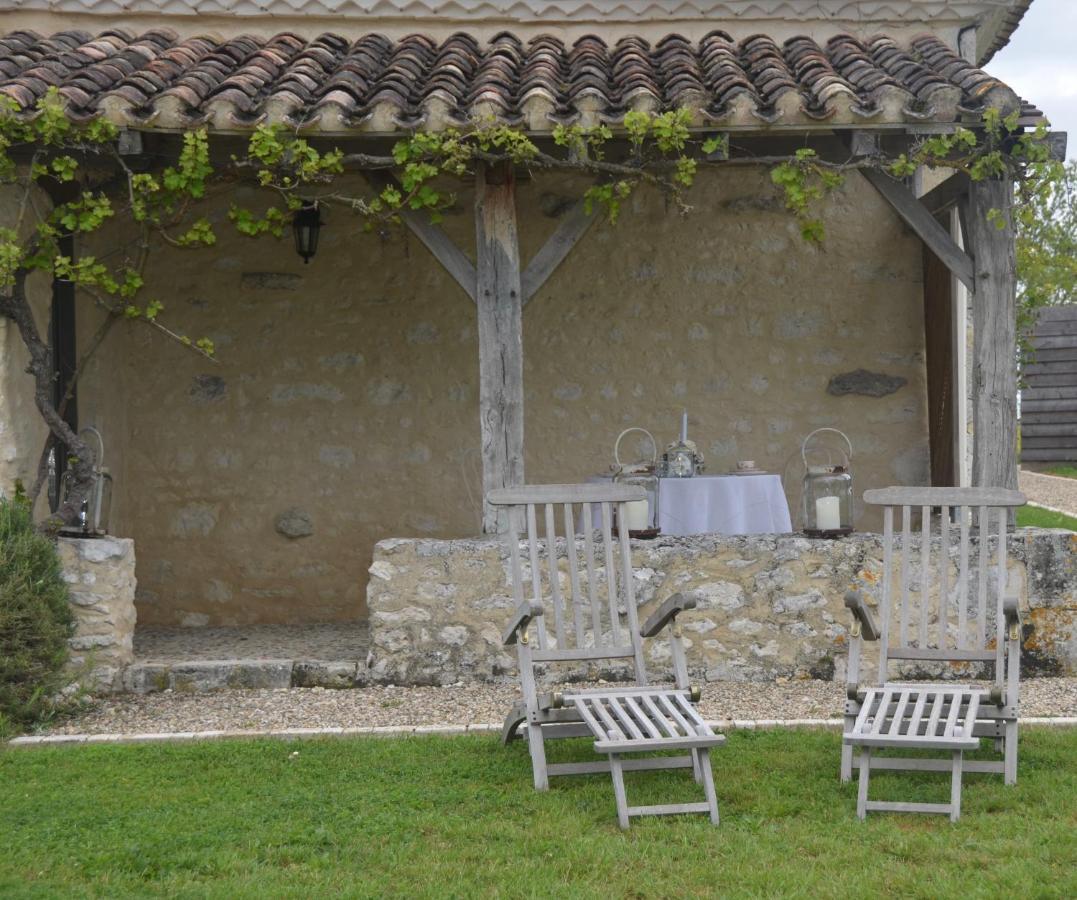 Le Murmure Des Fees Issigeac Exterior foto