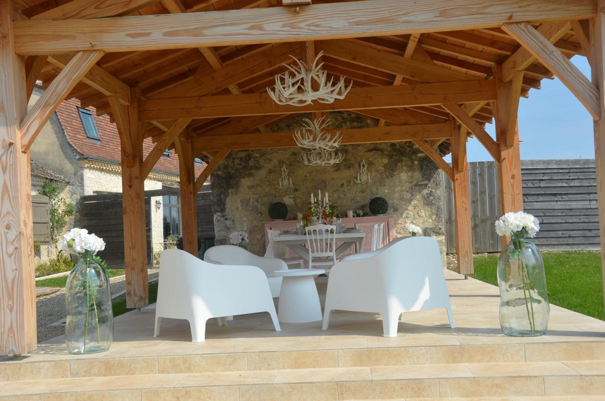 Le Murmure Des Fees Issigeac Exterior foto